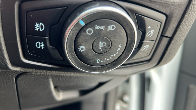 Ford Focus 1.0 EcoBoost 125 Zetec 5dr Petrol Hatchback